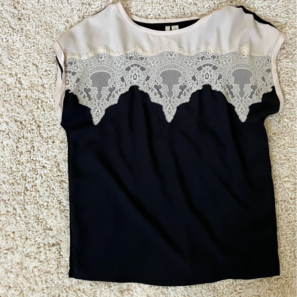 Lightweight blouse
